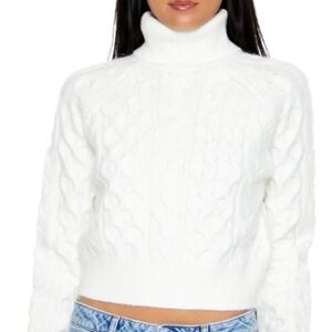 NWT White Cable Knit Turtleneck Cropped Sweater - Size S - Forever 21